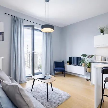 Alojamento de Acomodação e Pequeno-almoço Domirra Modern Old Town