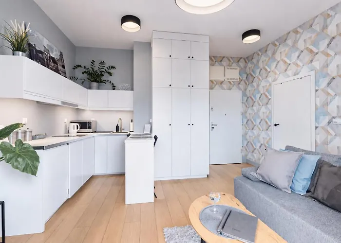 Domirra Modern Old Town